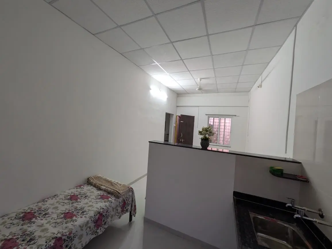 Furnished Shared Accommodation with Balcony 6
