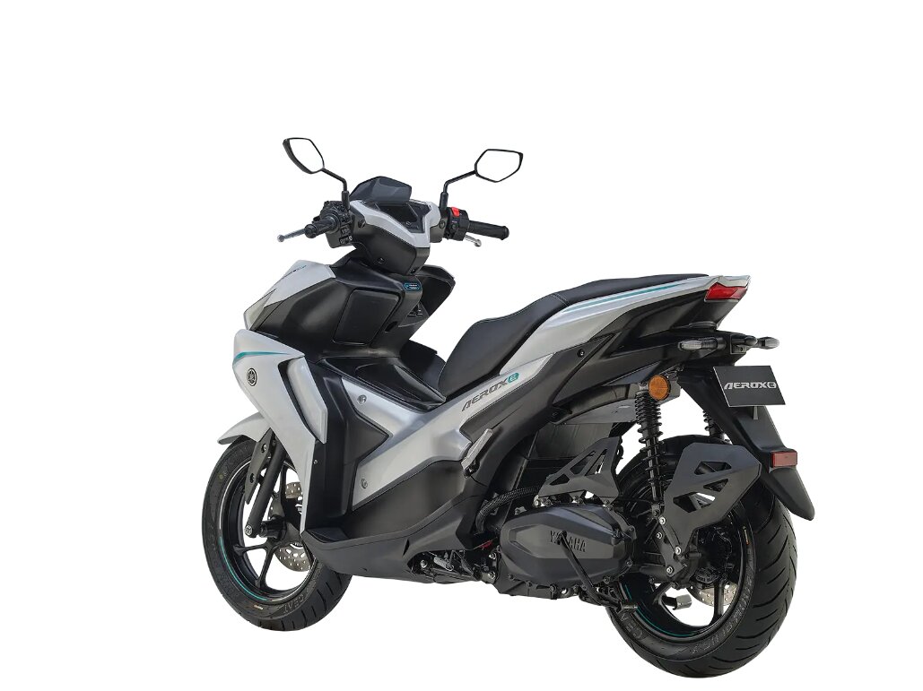 AEROX E Rear 3-Quarter View