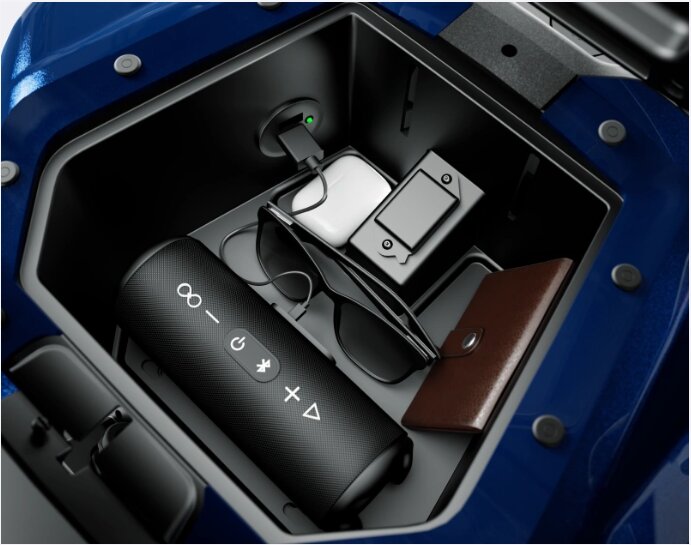 Oben Rorr Evo Dual USB Charging Port