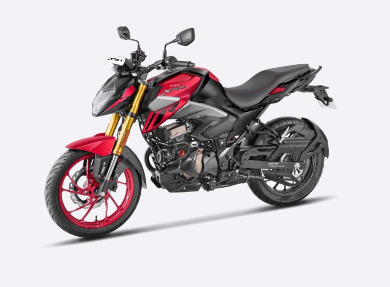 Hero Xtreme 160R 4V Carbon Front 3-Quarter View