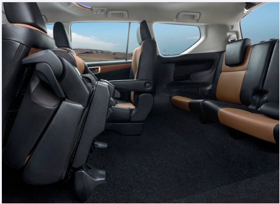 2026-toyota-innova-crysta-6982-4970