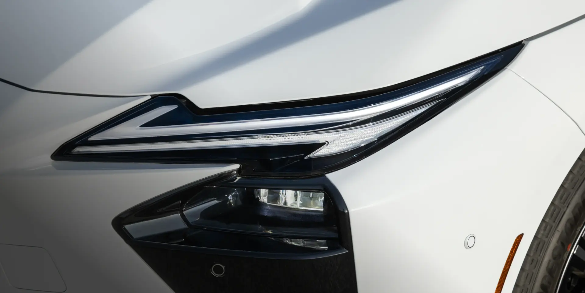 lexus-es-350h-6985-5541