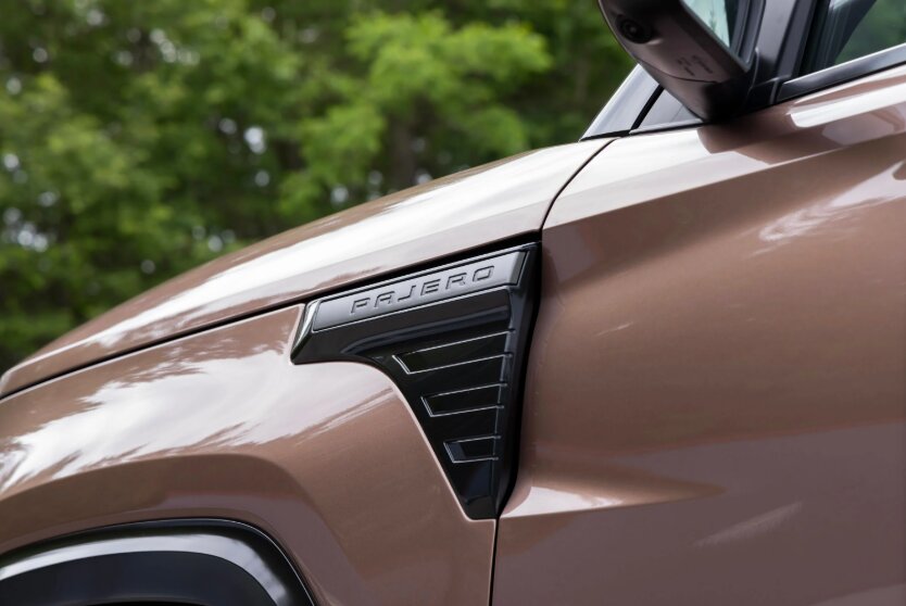 2027-mitsubishi-pajero-7000-1554