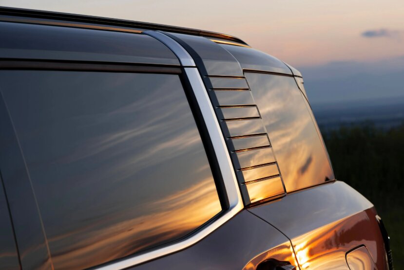 2027-mitsubishi-pajero-7000-9242