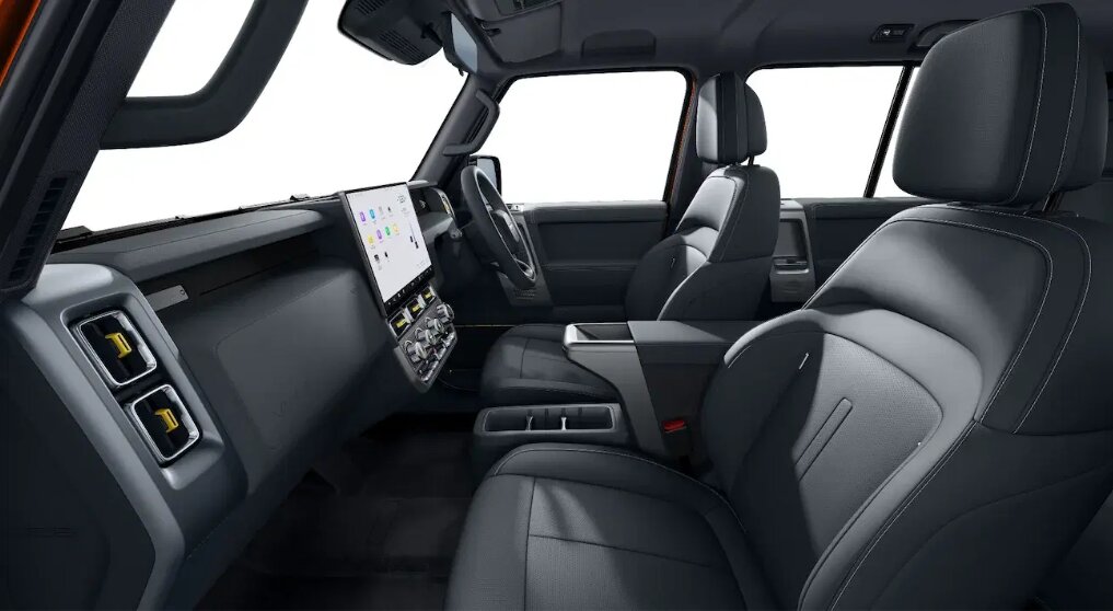 JSW iCaur V23 Interior
