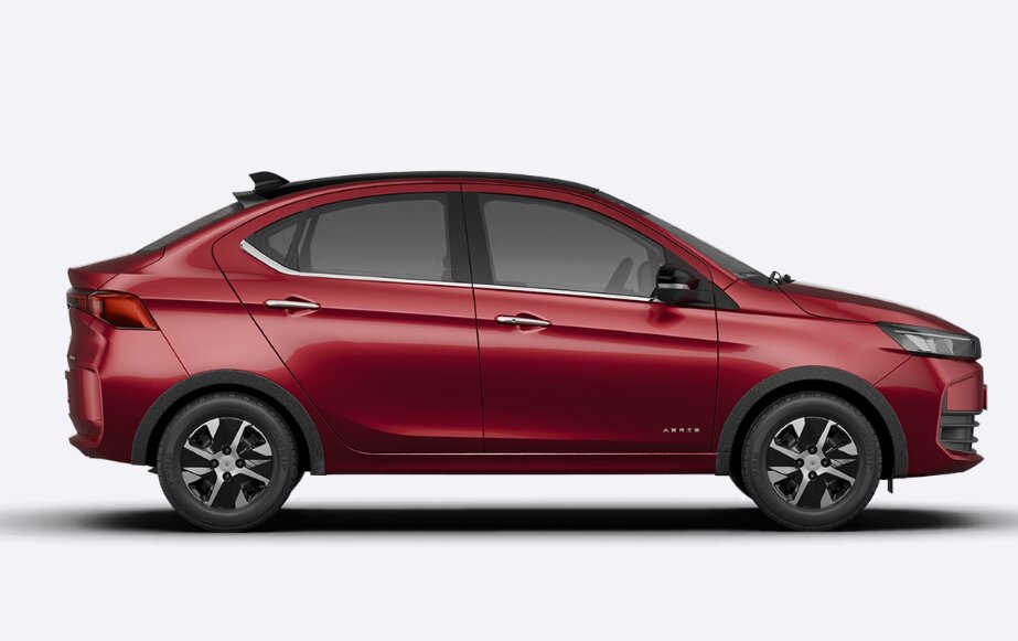 Tata Aeris CNG Side View