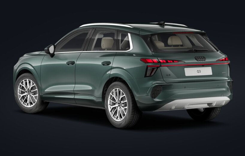 Audi Q3 Rear 3-Quarter View