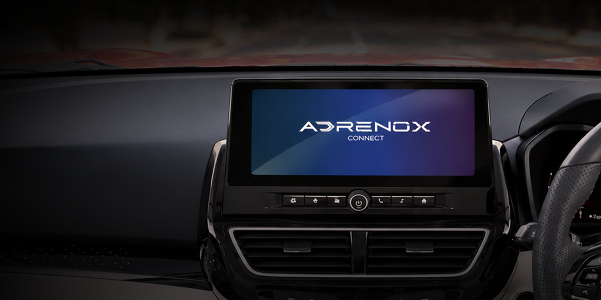 Mahindra XUV 3XO CNG Adrenox Connectivity