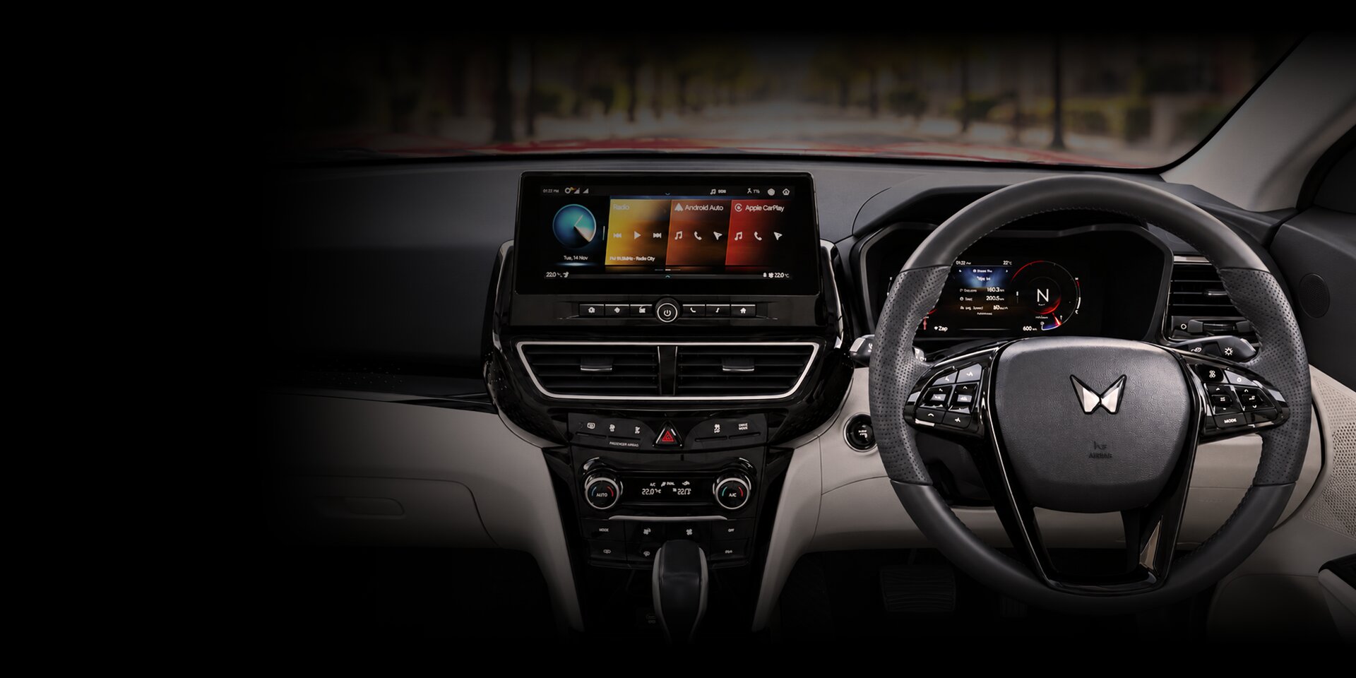 Mahindra XUV 3XO CNG Twin HD Displays