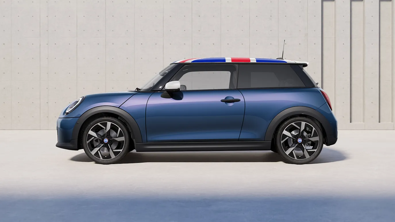 MINI Cooper Oxford Edition Side View