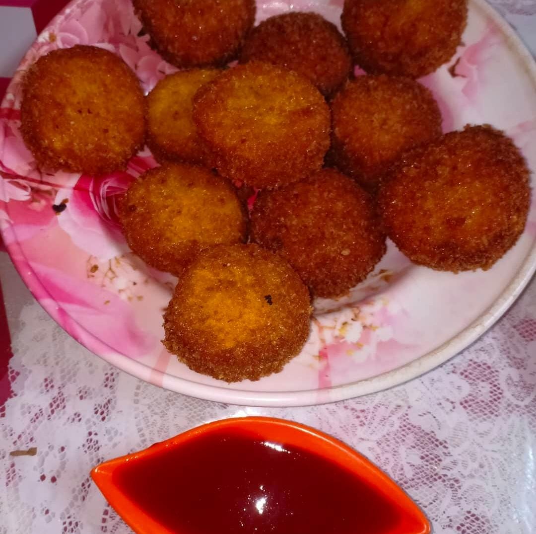 Chicken Cheese Balls