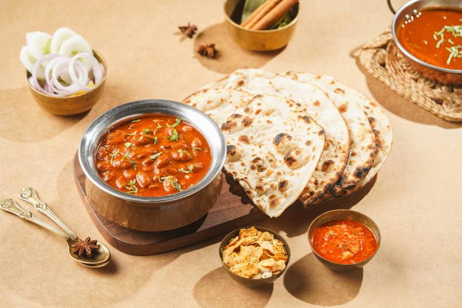 Kashmiri Rajma Roti Meal Combo